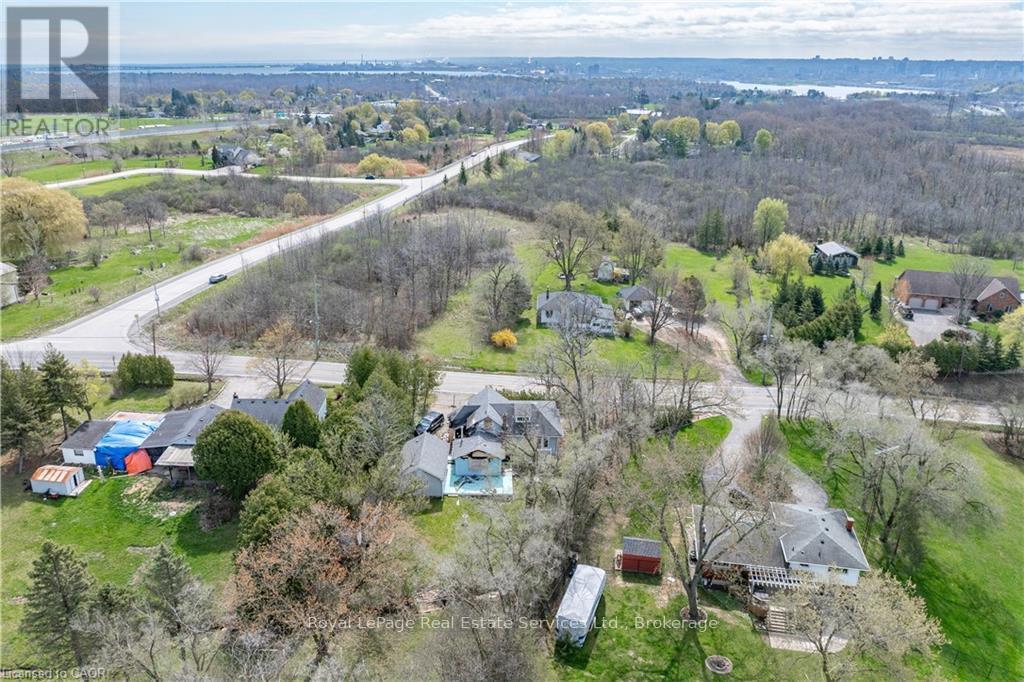 701 York Road, Hamilton, Ontario L9H 5W9 - Photo 7 - X12537794