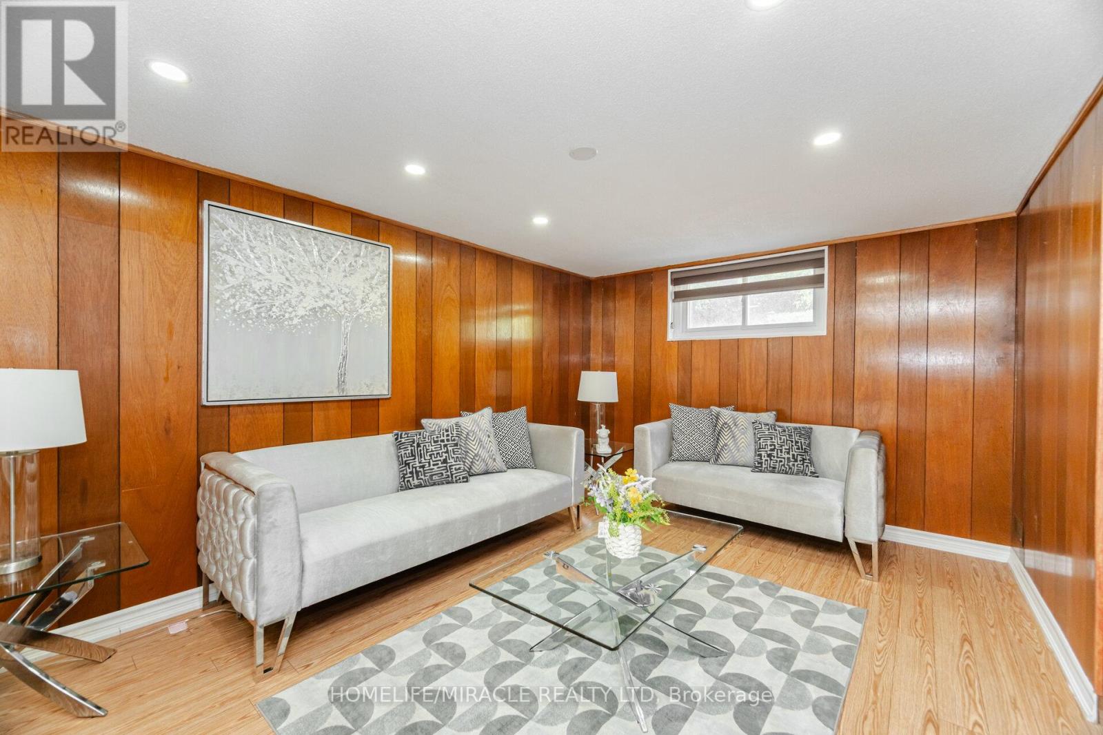 764 Eaglemount Crescent, Mississauga, Ontario  L5C 1N9 - Photo 37 - W12537472