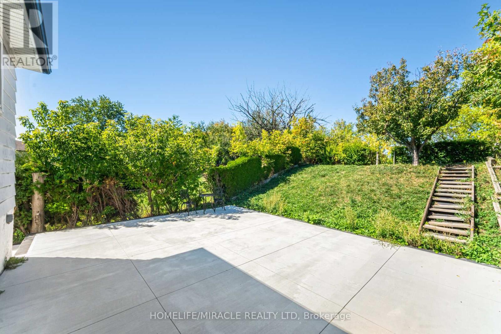 764 Eaglemount Crescent, Mississauga, Ontario  L5C 1N9 - Photo 46 - W12537472