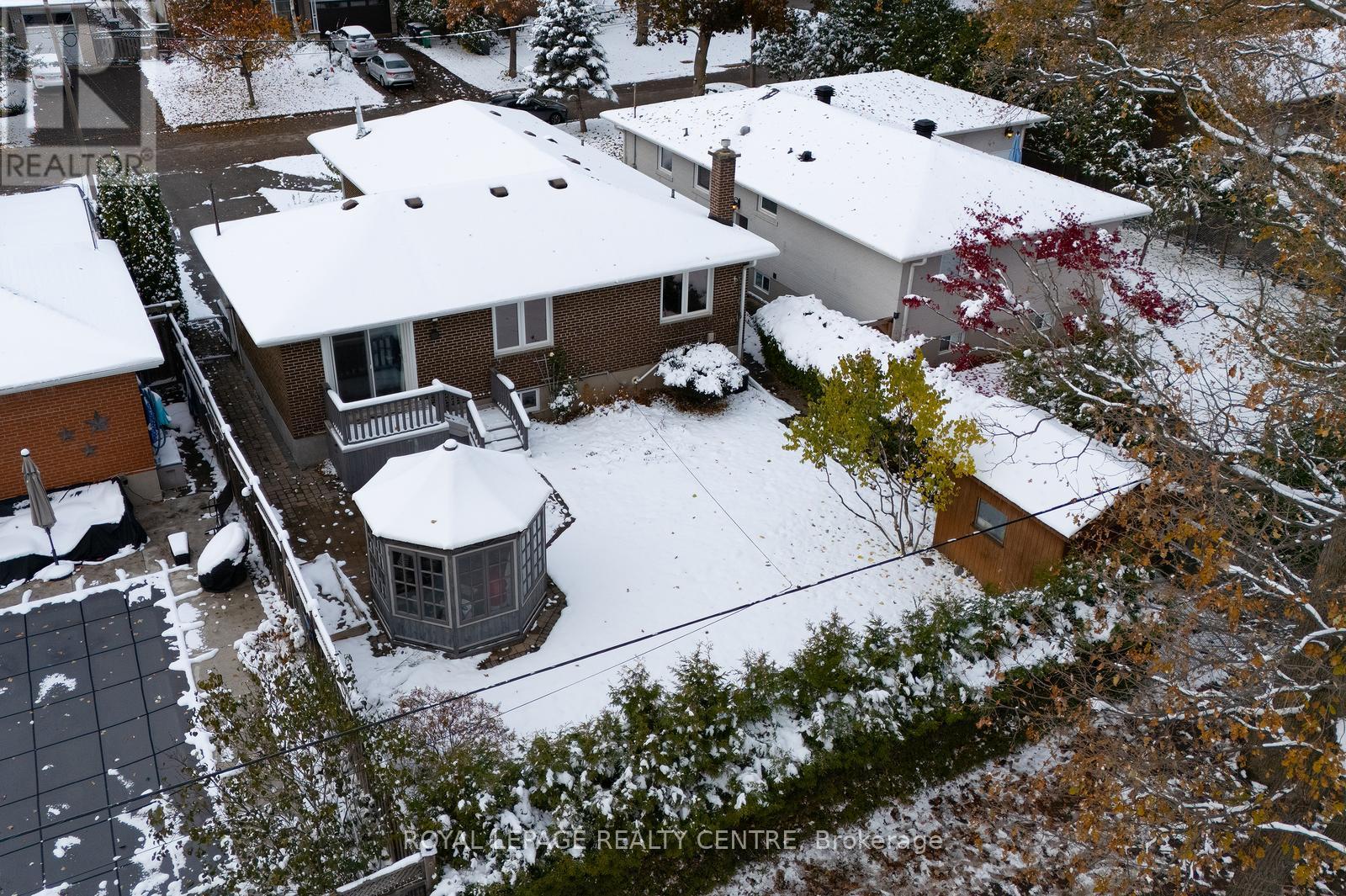 1416 Monaghan Circle, Mississauga, Ontario  L5C 1R8 - Photo 39 - W12537484