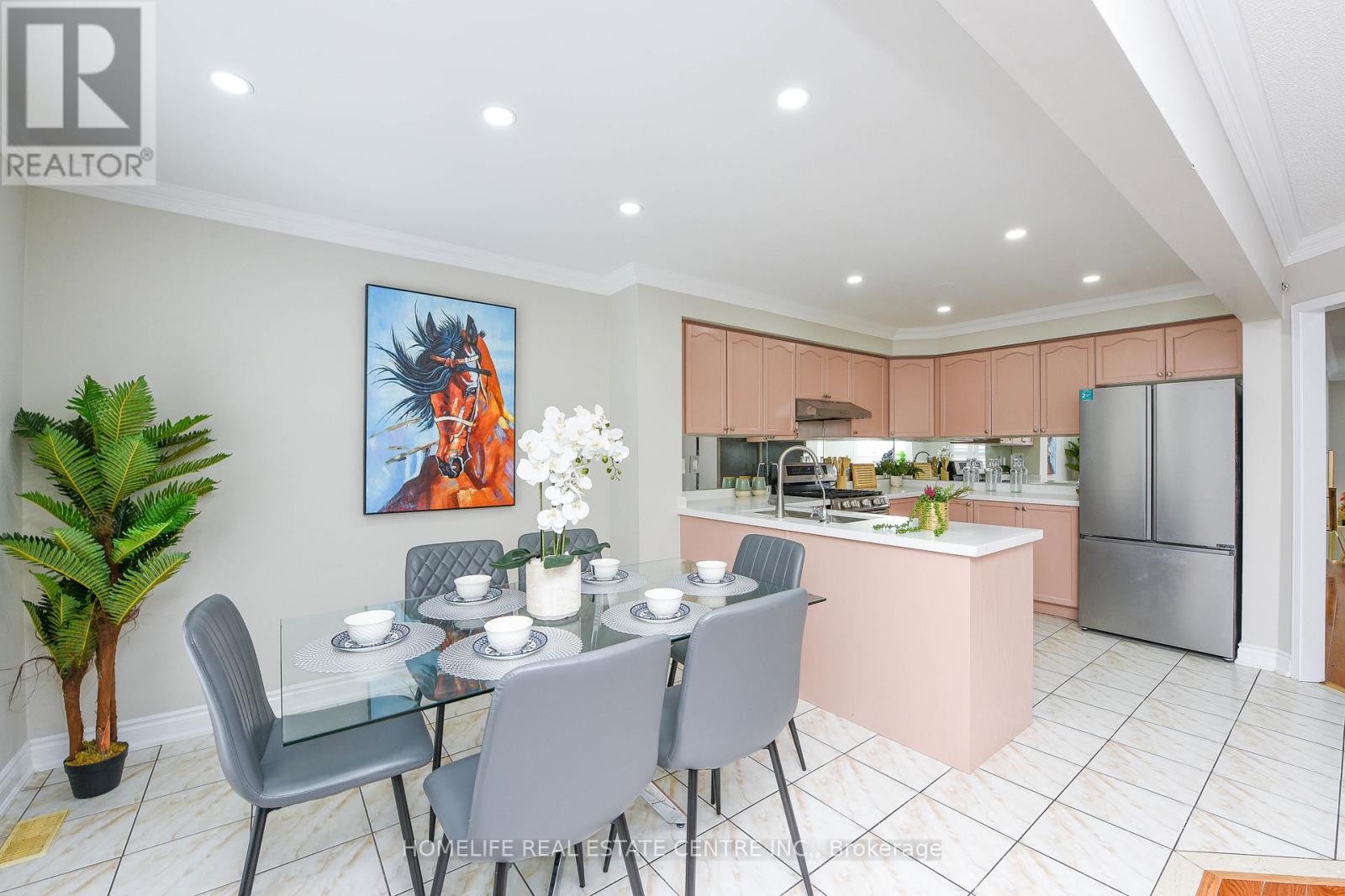 60 Ferncastle Crescent, Brampton, Ontario  L7A 3P3 - Photo 15 - W12537486