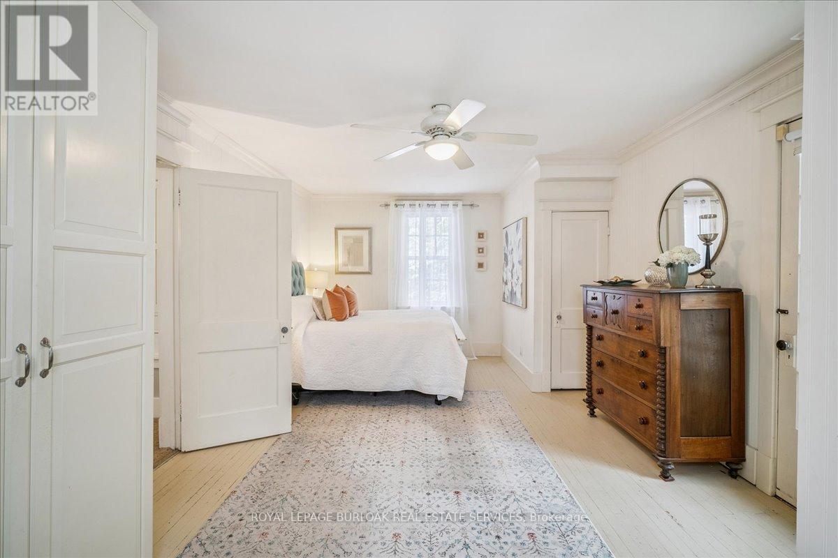 263 Hart Avenue, Burlington, Ontario  L7N 1P3 - Photo 16 - W12537490