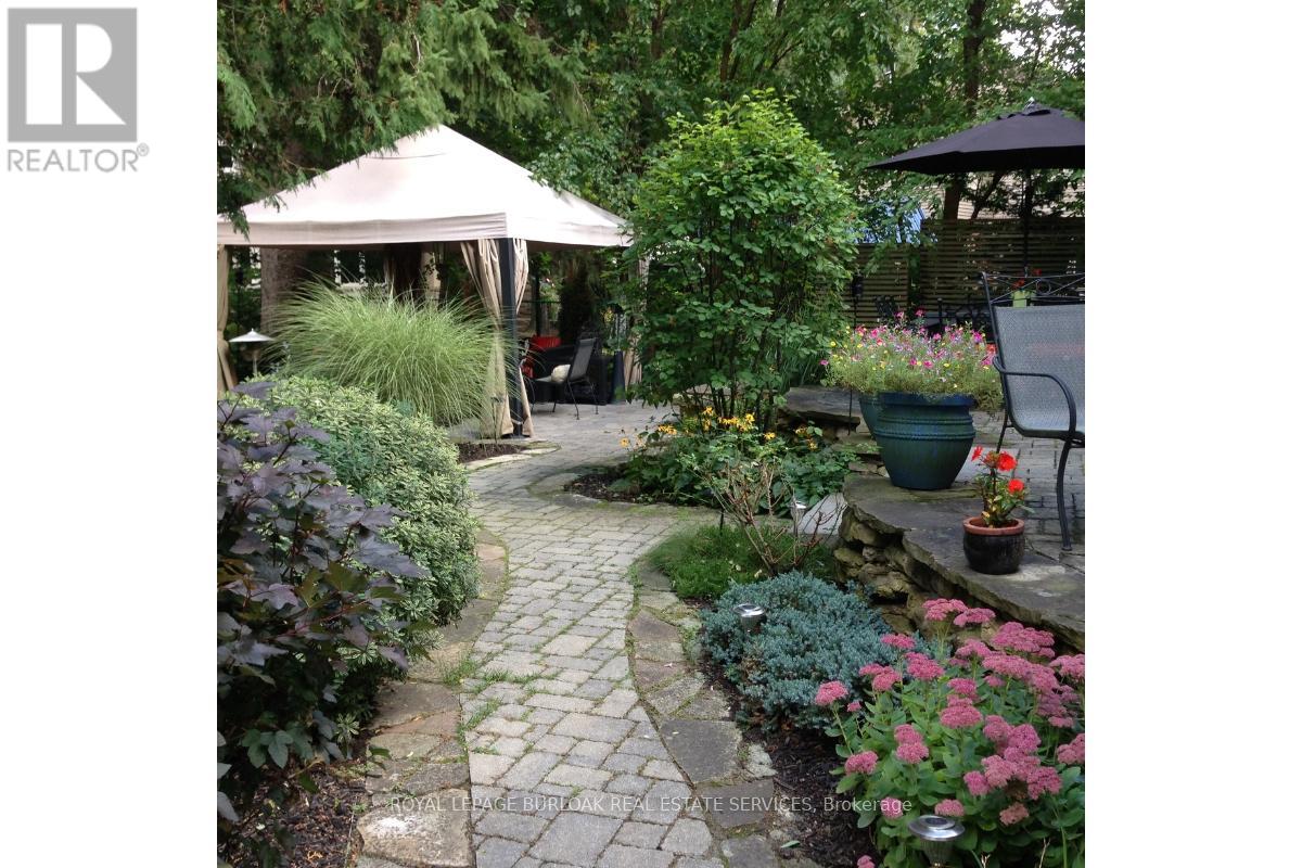 263 Hart Avenue, Burlington, Ontario  L7N 1P3 - Photo 38 - W12537490