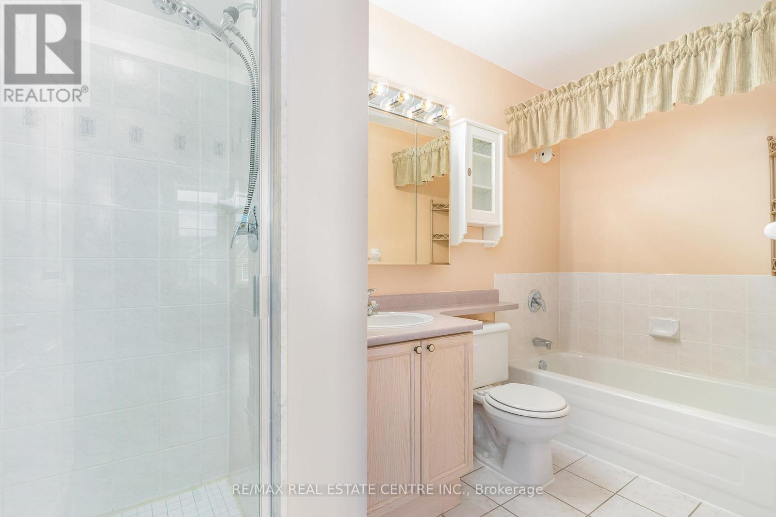 410 - 2301 Parkhaven Boulevard, Oakville, Ontario  L6H 6V6 - Photo 12 - W12537542