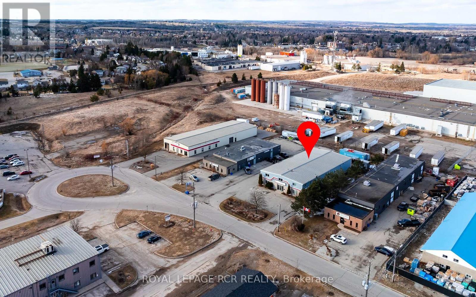 17a Stewart Court, Orangeville, Ontario  L9W 3Z9 - Photo 2 - W12537564