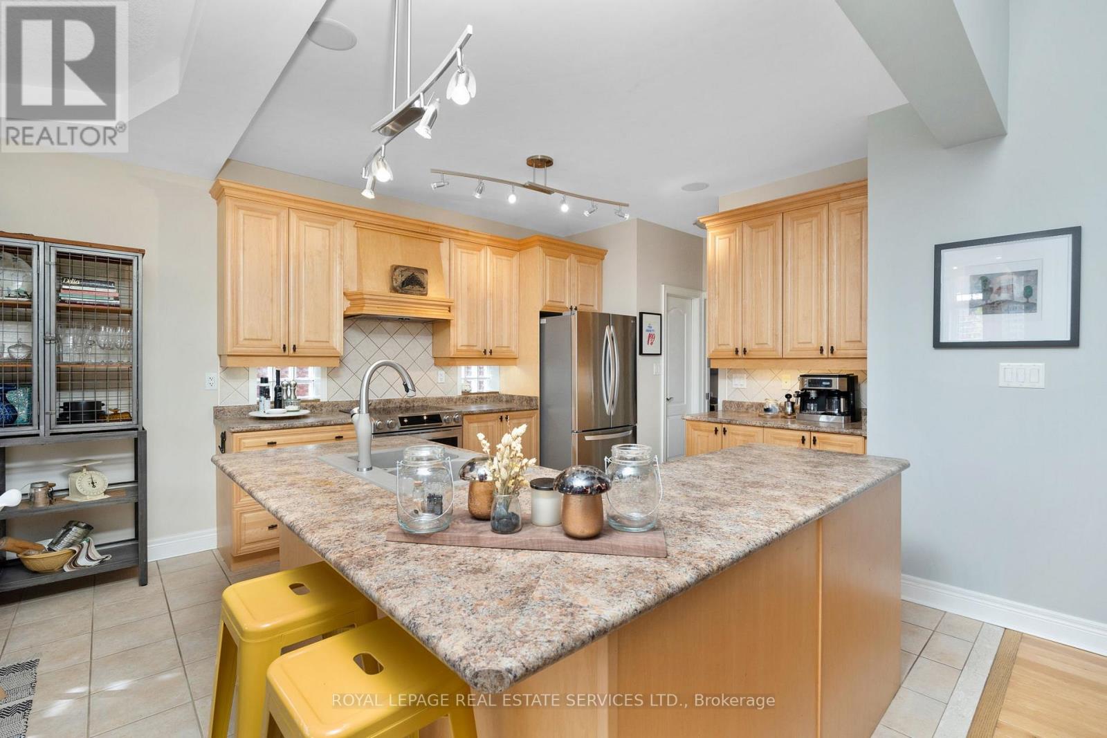 25 Edmonton Street, Brampton, Ontario  L6Y 5L2 - Photo 13 - W12537600