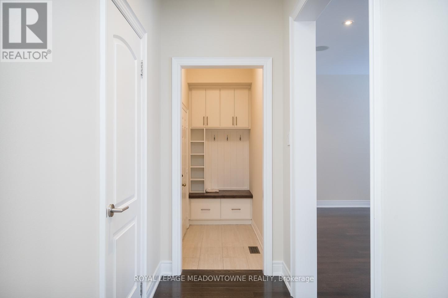 195 Huddlestone Crescent, Milton, Ontario  L9T 8M9 - Photo 14 - W12537610