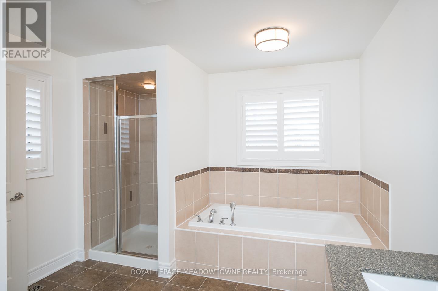 195 Huddlestone Crescent, Milton, Ontario  L9T 8M9 - Photo 28 - W12537610