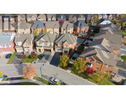 195 HUDDLESTONE CRESCENT, Milton, Ontario