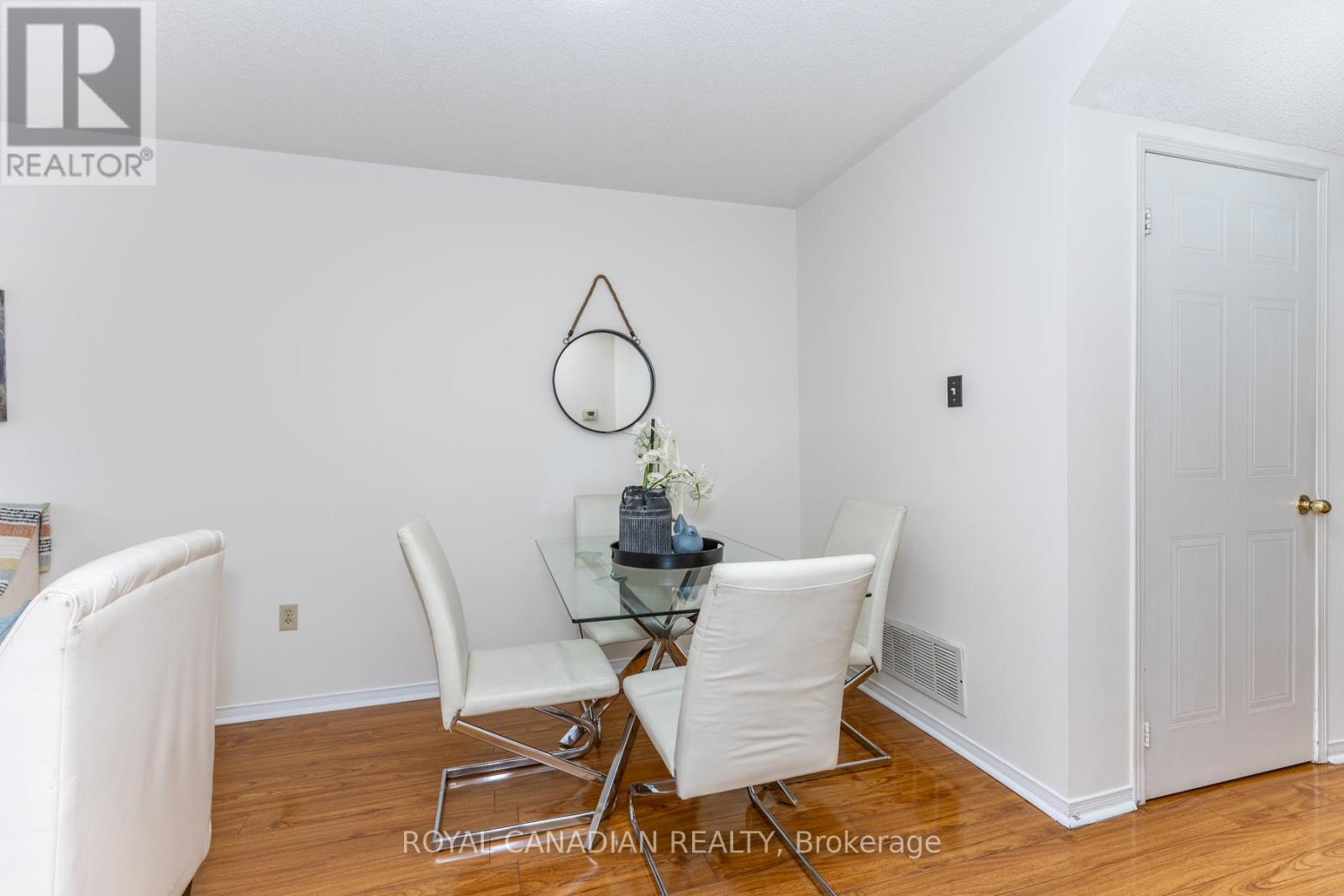 32 - 49 Goldenlight Circuit, Brampton, Ontario  L6X 4N6 - Photo 15 - W12537620