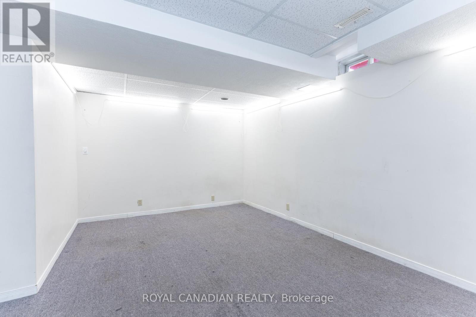 32 - 49 Goldenlight Circuit, Brampton, Ontario  L6X 4N6 - Photo 44 - W12537620