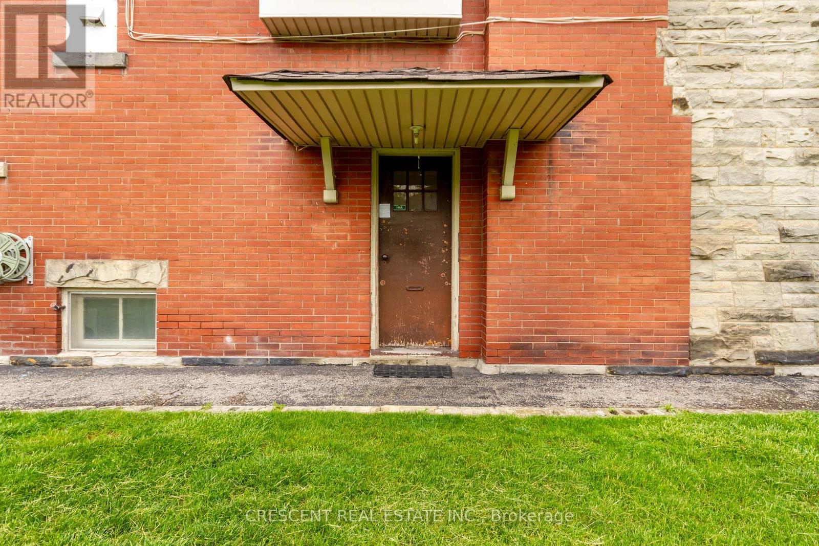 2a - 180 Queens Drive, Toronto, Ontario  M9N 2H7 - Photo 24 - W12537634