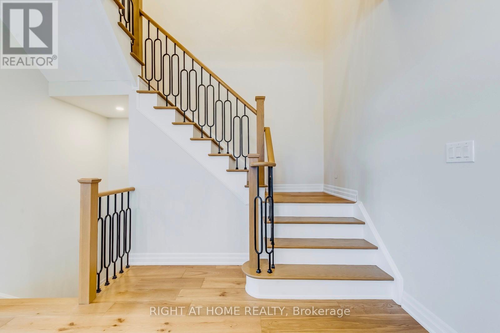 10 Cedarholme Avenue, Caledon, Ontario  L7C 3S9 - Photo 13 - W12537686