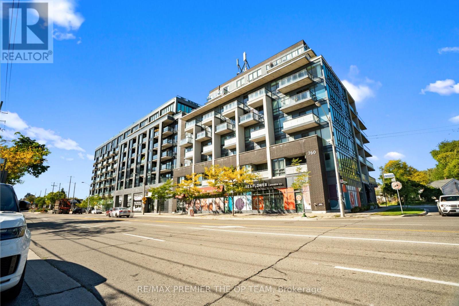 406 - 7 Smith Crescent N, Toronto, Ontario  M8Z 0G3 - Photo 4 - W12537690