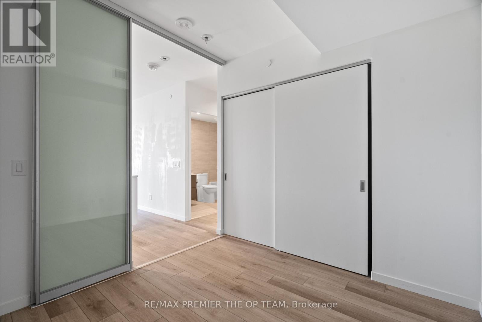 406 - 7 Smith Crescent N, Toronto, Ontario  M8Z 0G3 - Photo 42 - W12537690