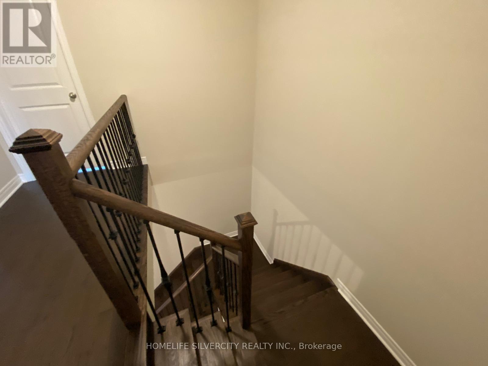 142 Finegan Circle, Brampton, Ontario  L7A 4Z7 - Photo 24 - W12537694