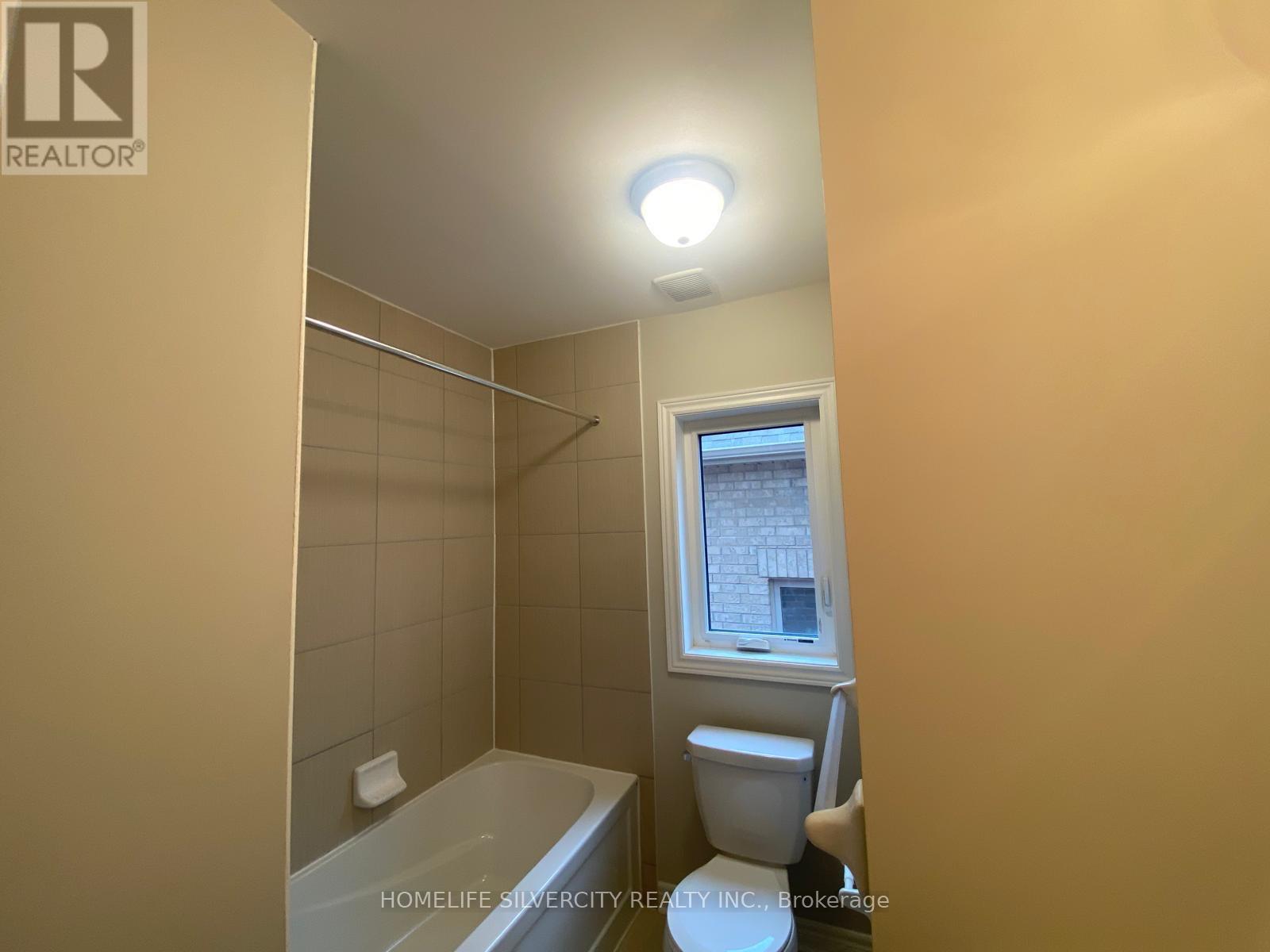 142 Finegan Circle, Brampton, Ontario  L7A 4Z7 - Photo 25 - W12537694