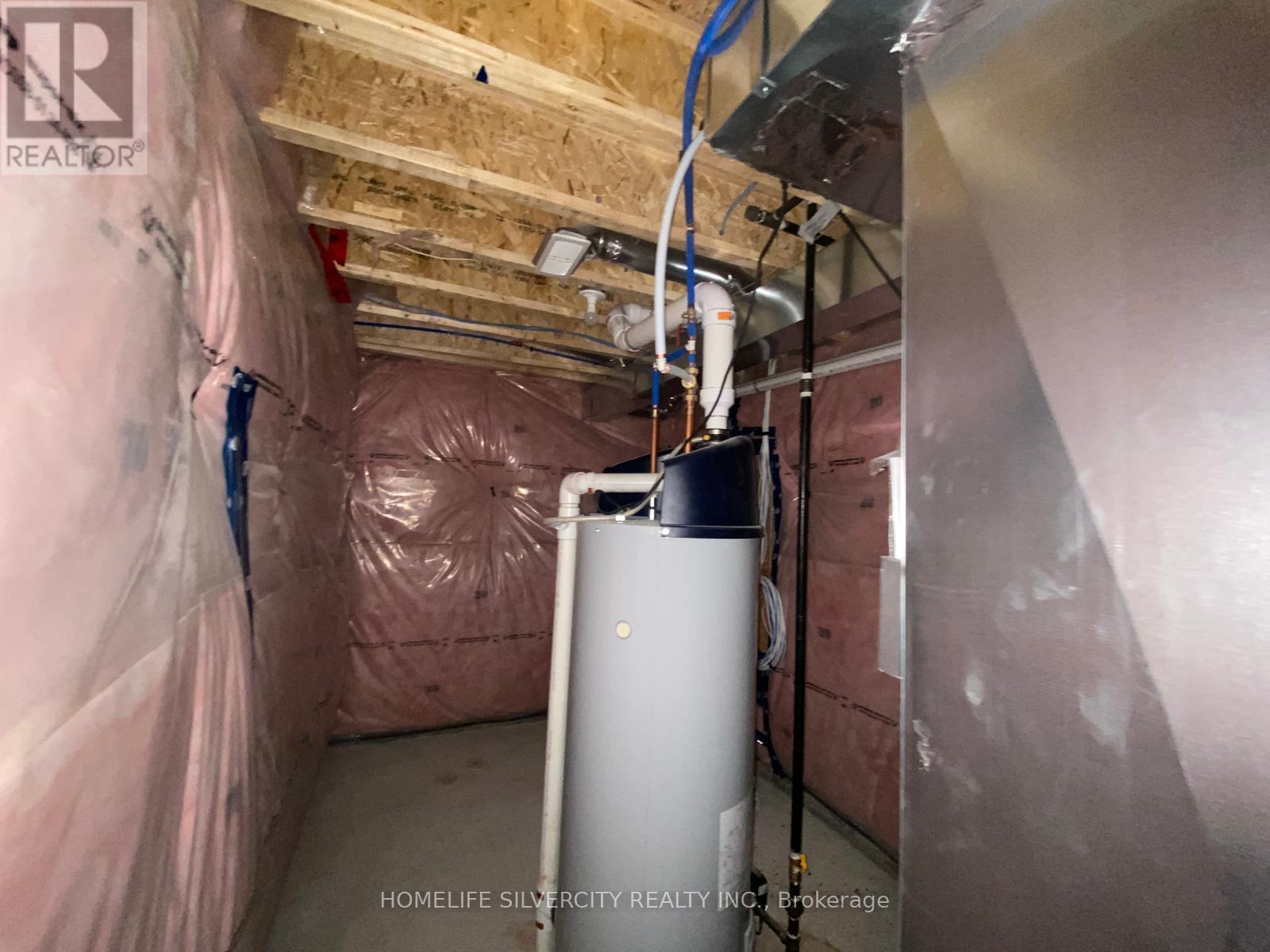 142 Finegan Circle, Brampton, Ontario  L7A 4Z7 - Photo 27 - W12537694