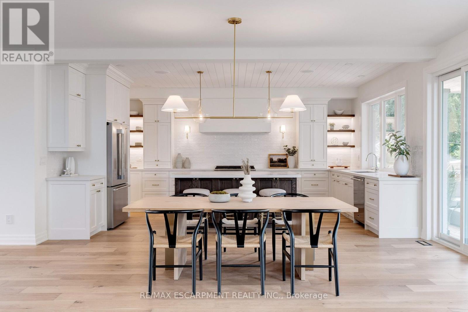 684 Peele Boulevard, Burlington, Ontario  L7R 3B9 - Photo 12 - W12537698