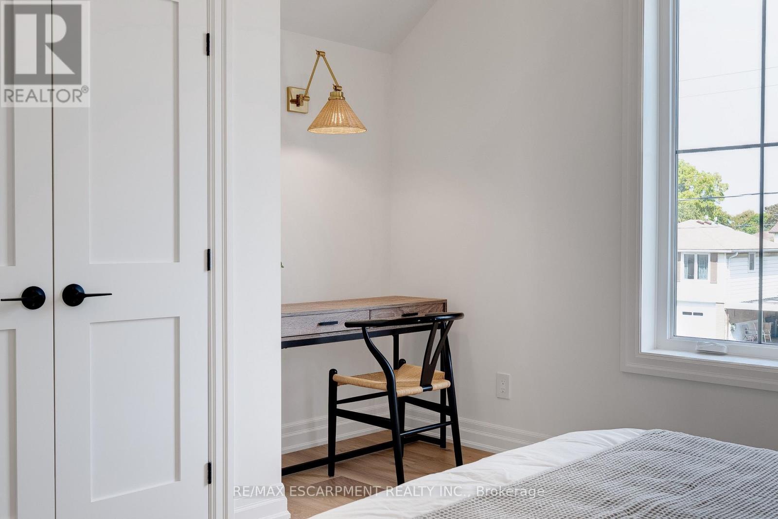 684 Peele Boulevard, Burlington, Ontario  L7R 3B9 - Photo 30 - W12537698