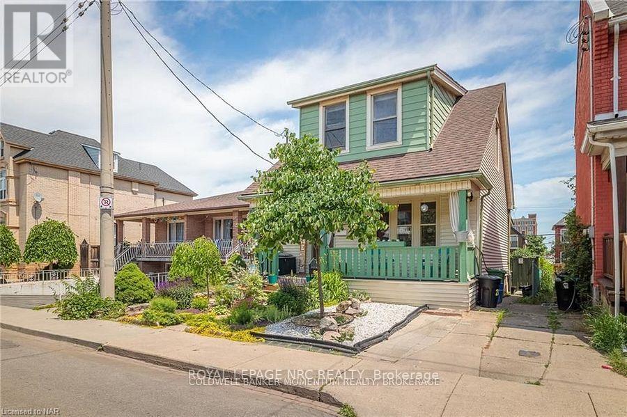 28 William Street W, Hamilton, Ontario  L8L 5T7 - Photo 2 - X12537796