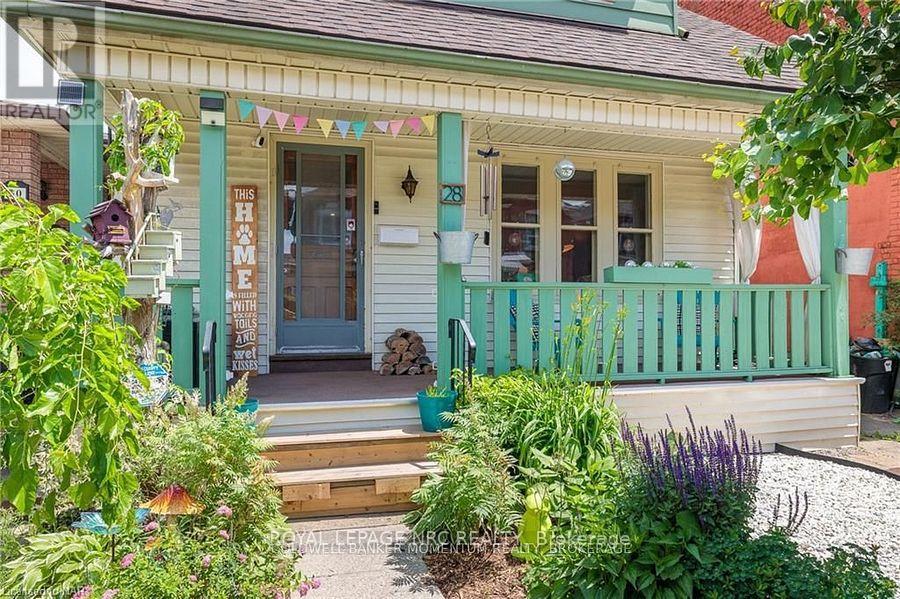 28 William Street W, Hamilton, Ontario  L8L 5T7 - Photo 3 - X12537796