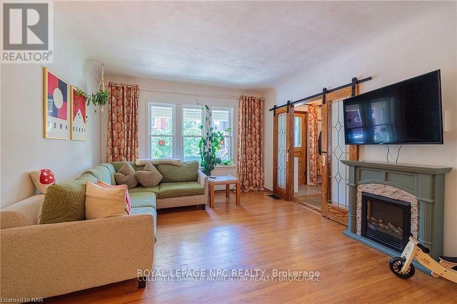 28 William Street W, Hamilton, Ontario  L8L 5T7 - Photo 9 - X12537796