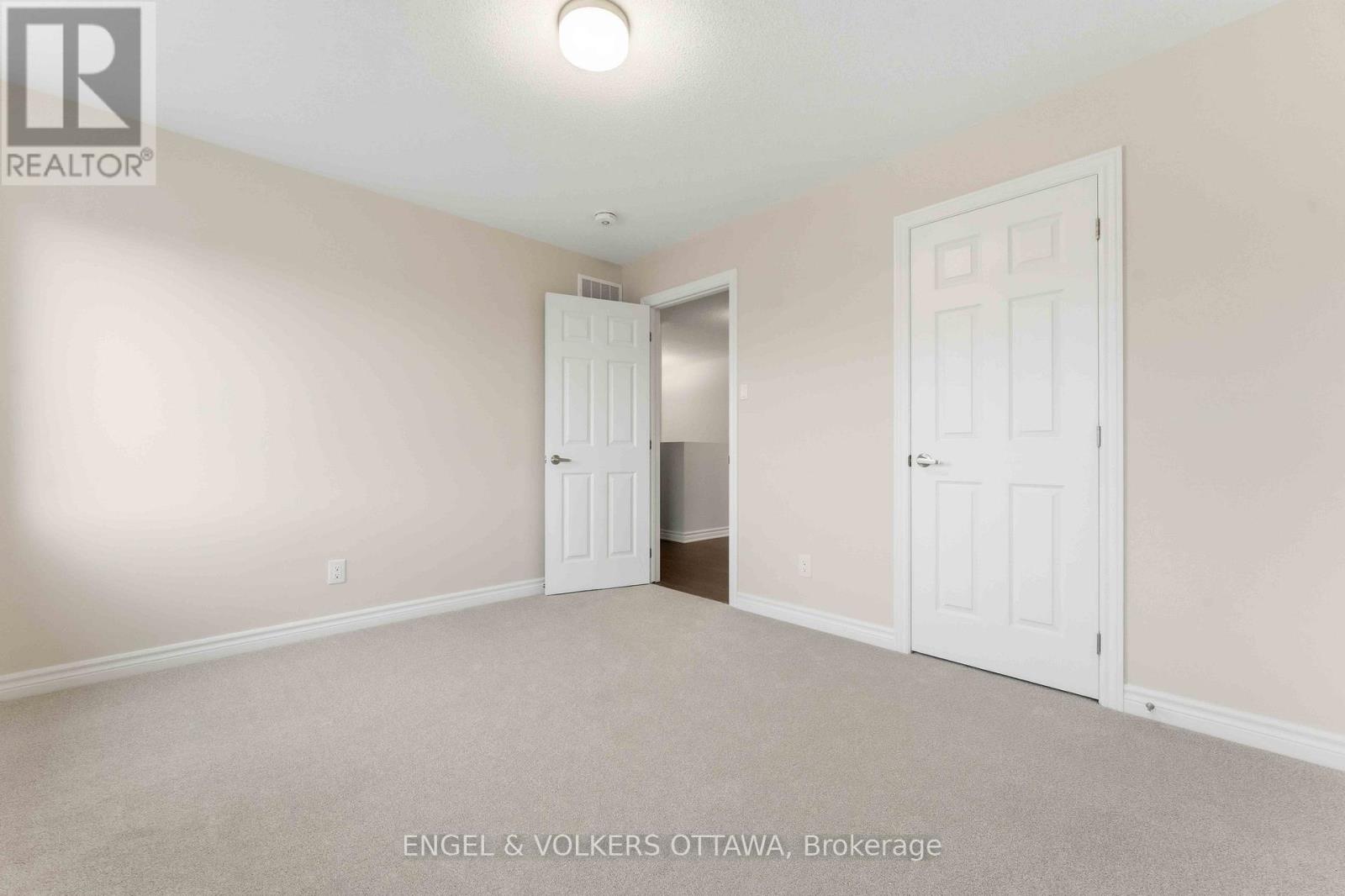 182 Ryan Reynolds Way, Ottawa, Ontario  K4A 5H5 - Photo 18 - X12501116