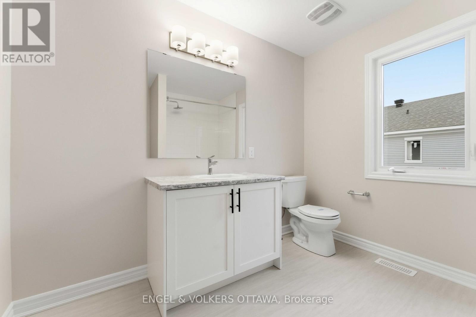 182 Ryan Reynolds Way, Ottawa, Ontario  K4A 5H5 - Photo 23 - X12501116