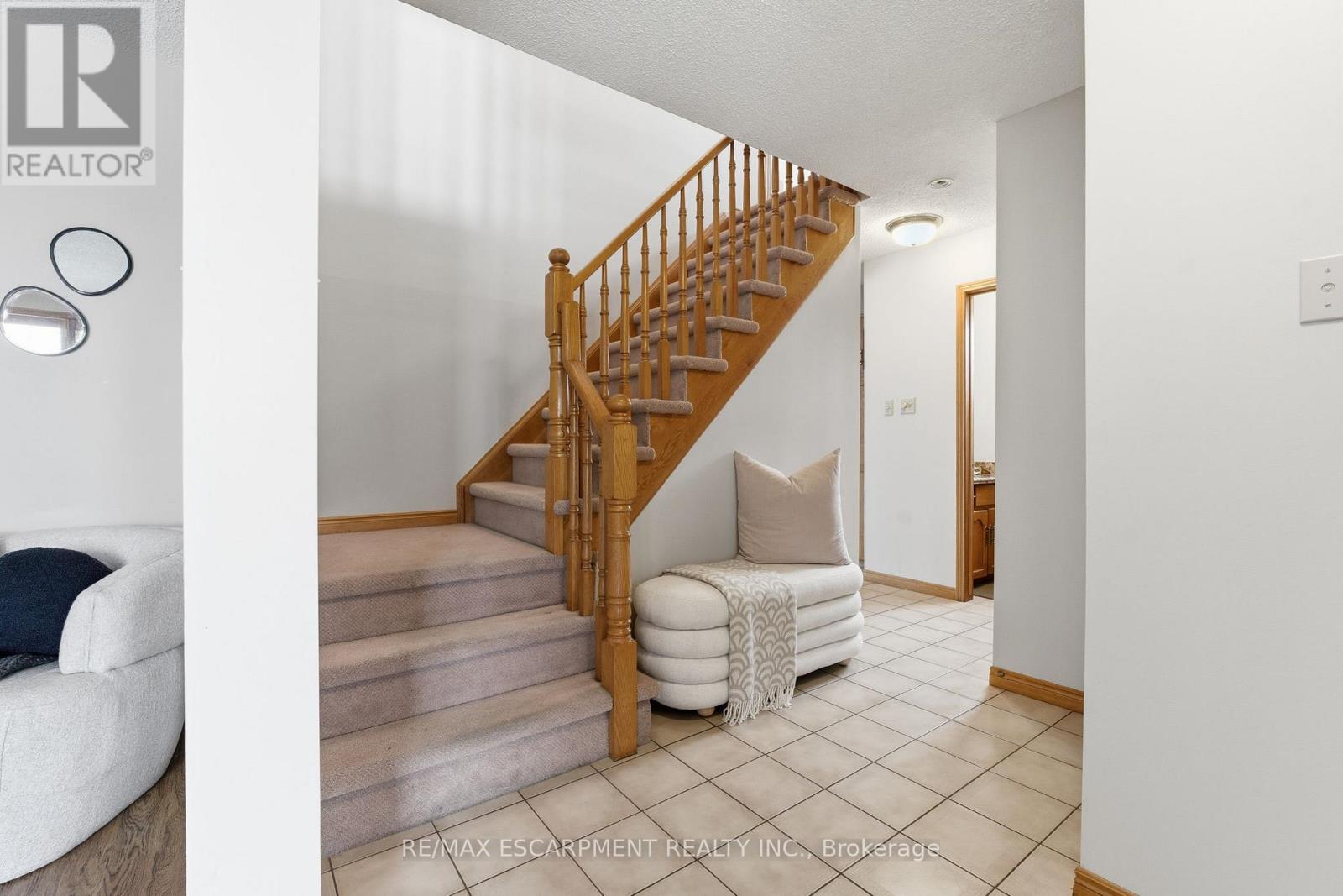 121 Parkwood Crescent, Hamilton, Ontario  L8V 4Z6 - Photo 22 - X12537462