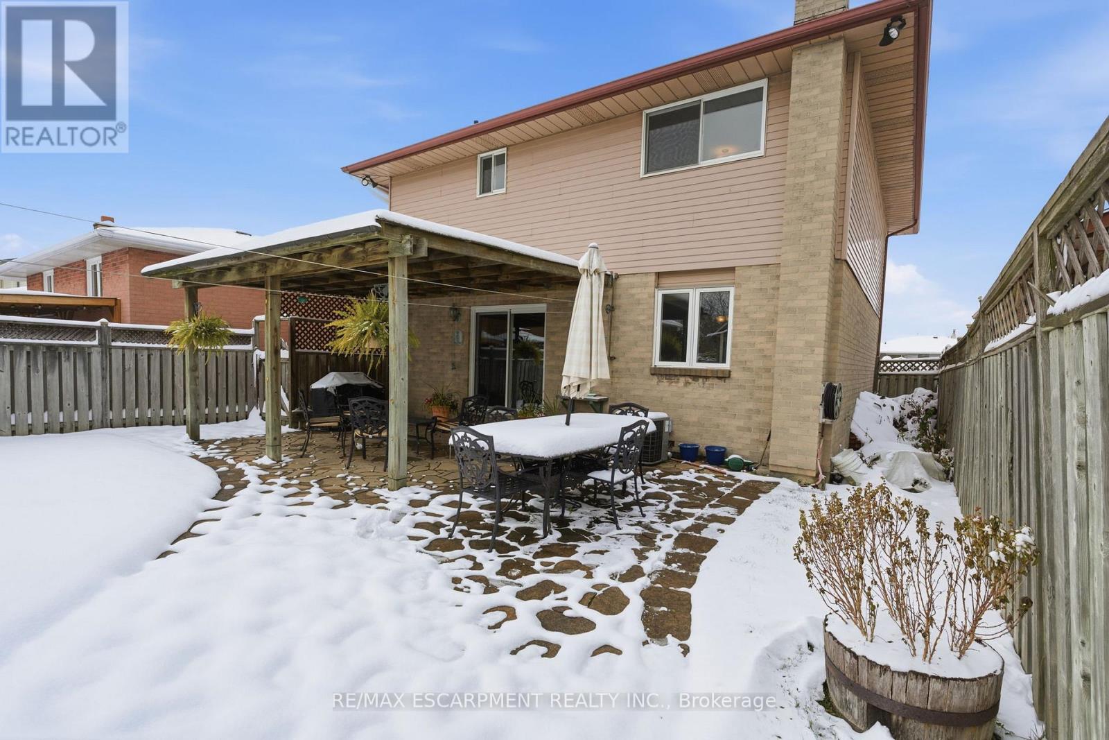 121 Parkwood Crescent, Hamilton, Ontario  L8V 4Z6 - Photo 47 - X12537462