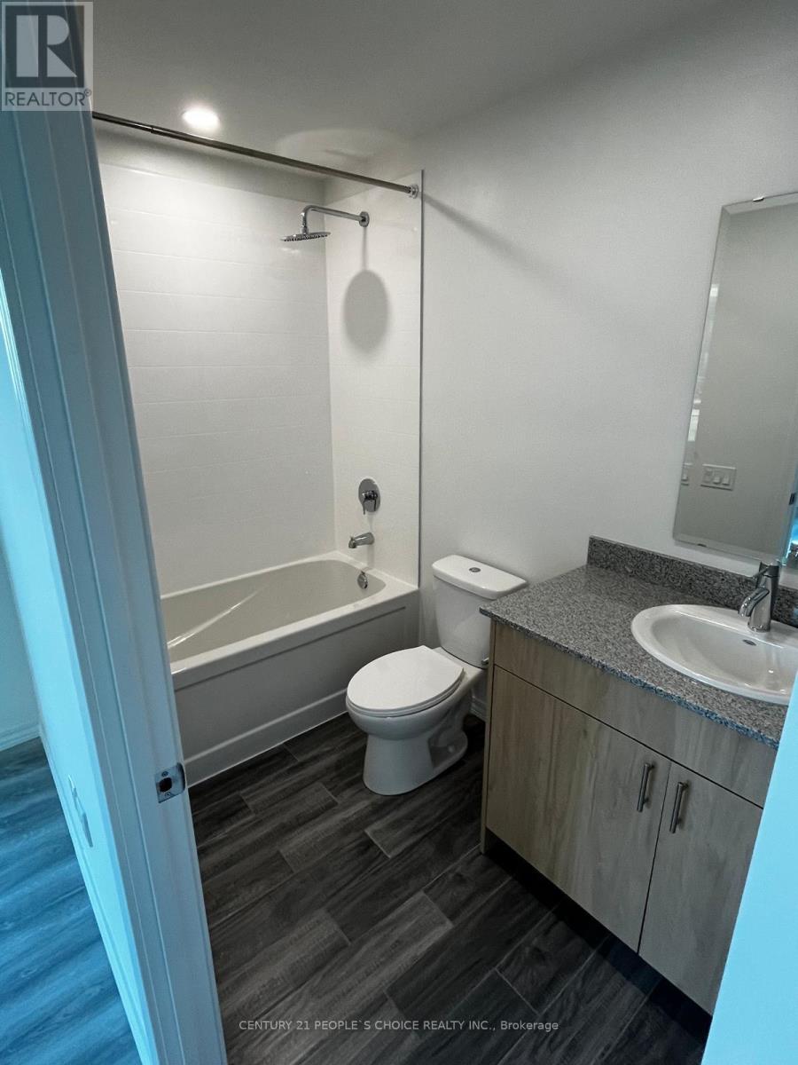 103 B - 181 Elmira Road S, Guelph, Ontario  N1K 0E4 - Photo 11 - X12537512