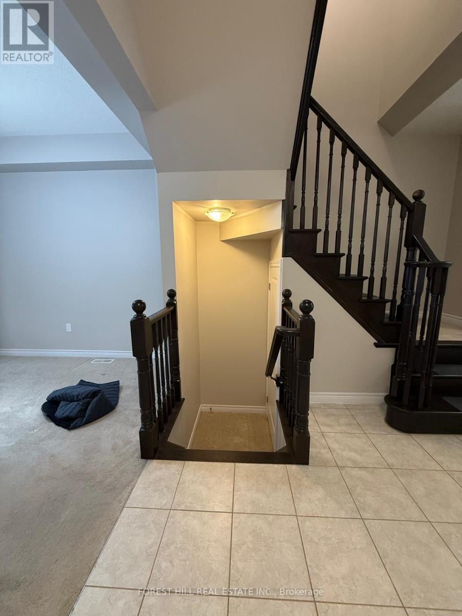 330 Rymal Road West Road, Hamilton, Ontario  L9B 0H6 - Photo 7 - X12537536