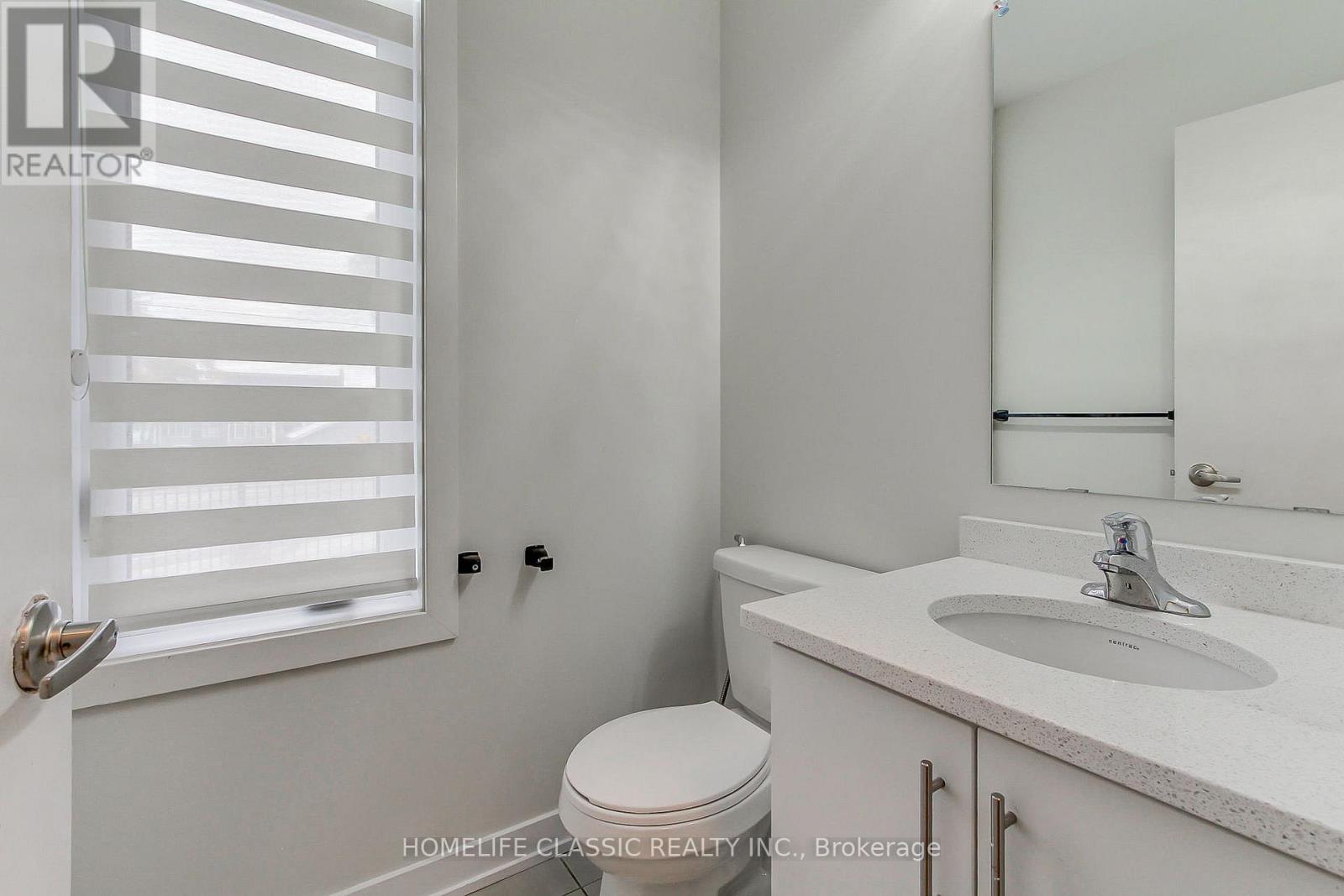 #1 - 590 North Service Road, Hamilton, Ontario  L8E 5A7 - Photo 19 - X12537582