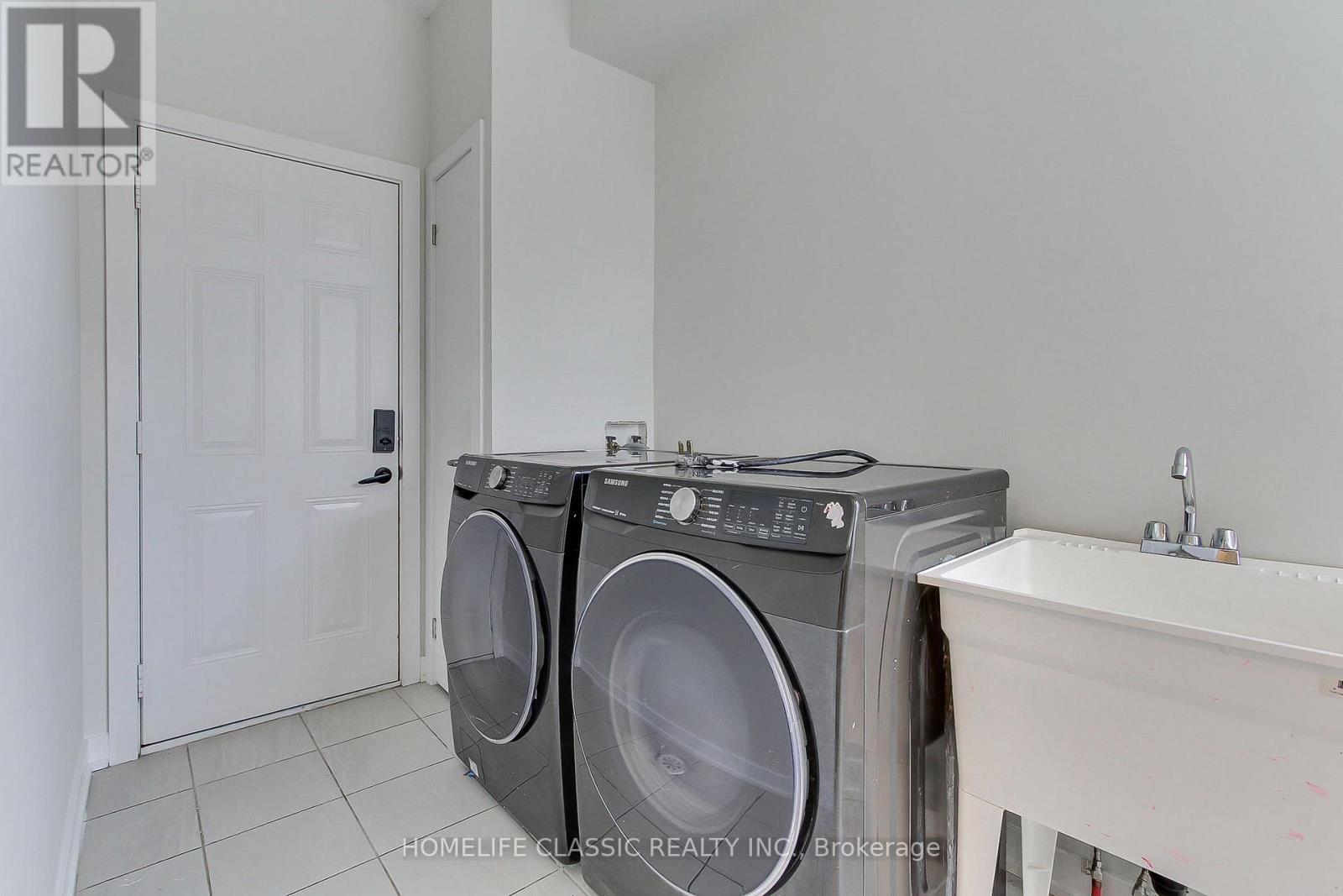 #1 - 590 North Service Road, Hamilton, Ontario  L8E 5A7 - Photo 20 - X12537582