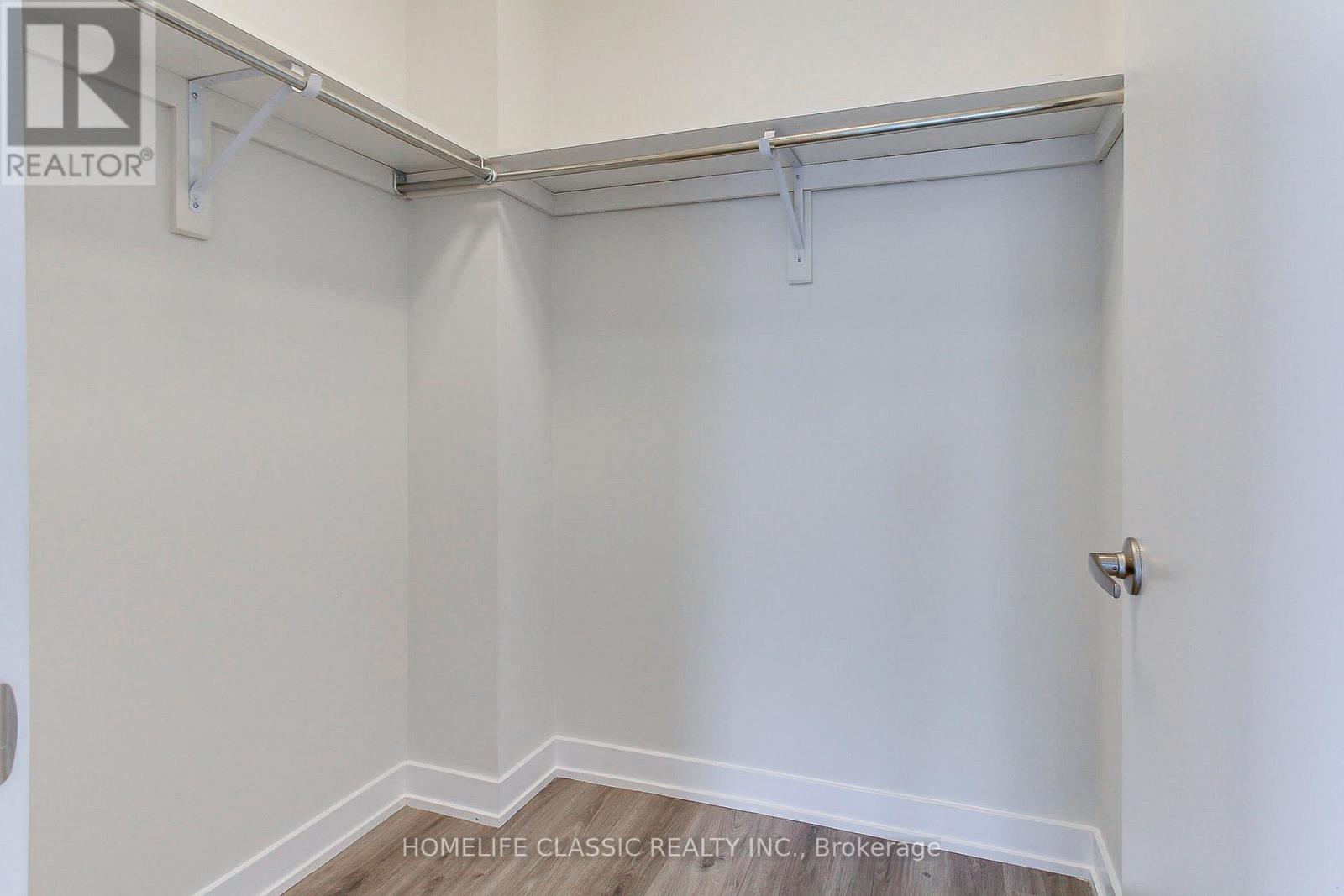 #1 - 590 North Service Road, Hamilton, Ontario  L8E 5A7 - Photo 27 - X12537582