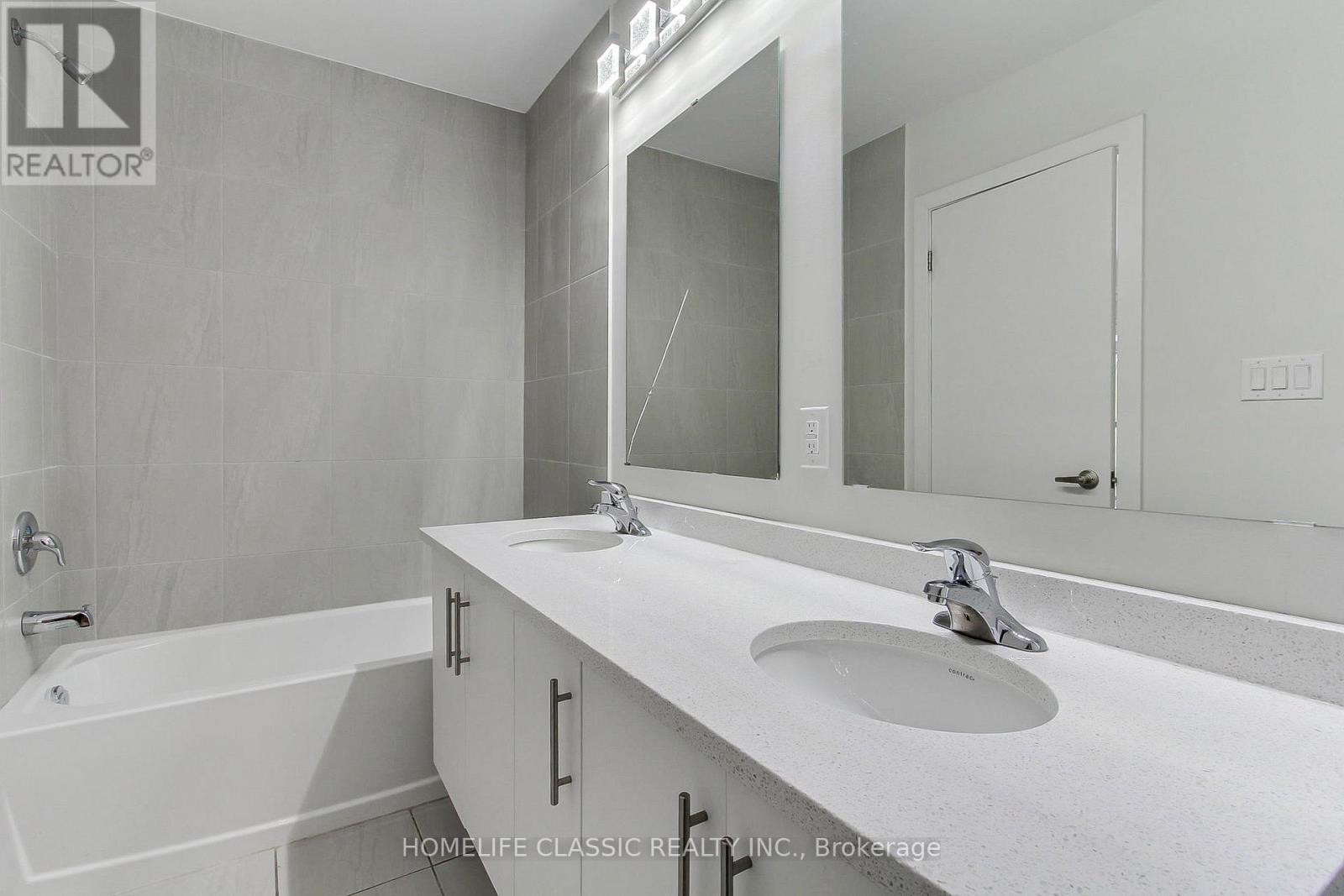 #1 - 590 North Service Road, Hamilton, Ontario  L8E 5A7 - Photo 29 - X12537582