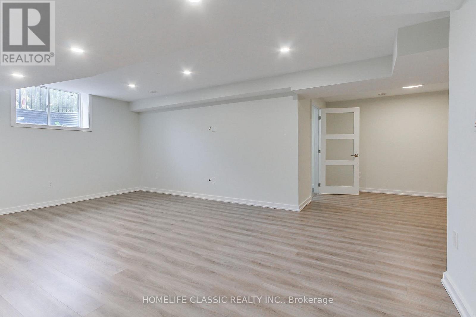 #1 - 590 North Service Road, Hamilton, Ontario  L8E 5A7 - Photo 46 - X12537582