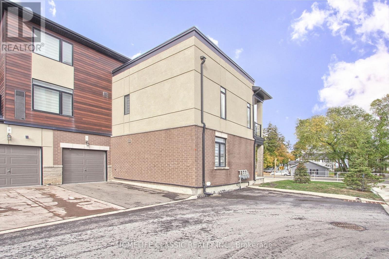 #1 - 590 North Service Road, Hamilton, Ontario  L8E 5A7 - Photo 49 - X12537582