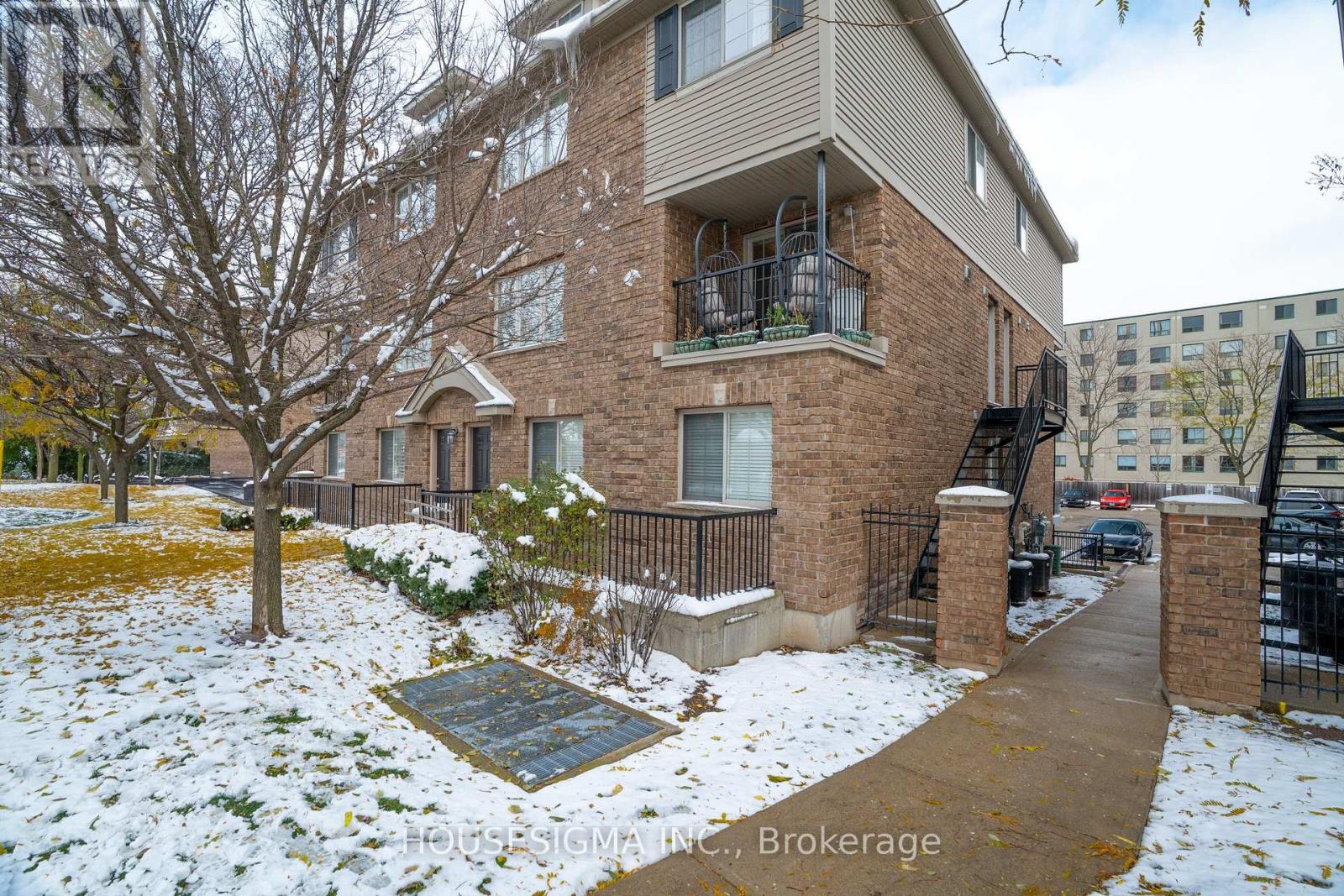 C17 - 12 Holborn Drive, Kitchener, Ontario  N2A 0A4 - Photo 19 - X12537594