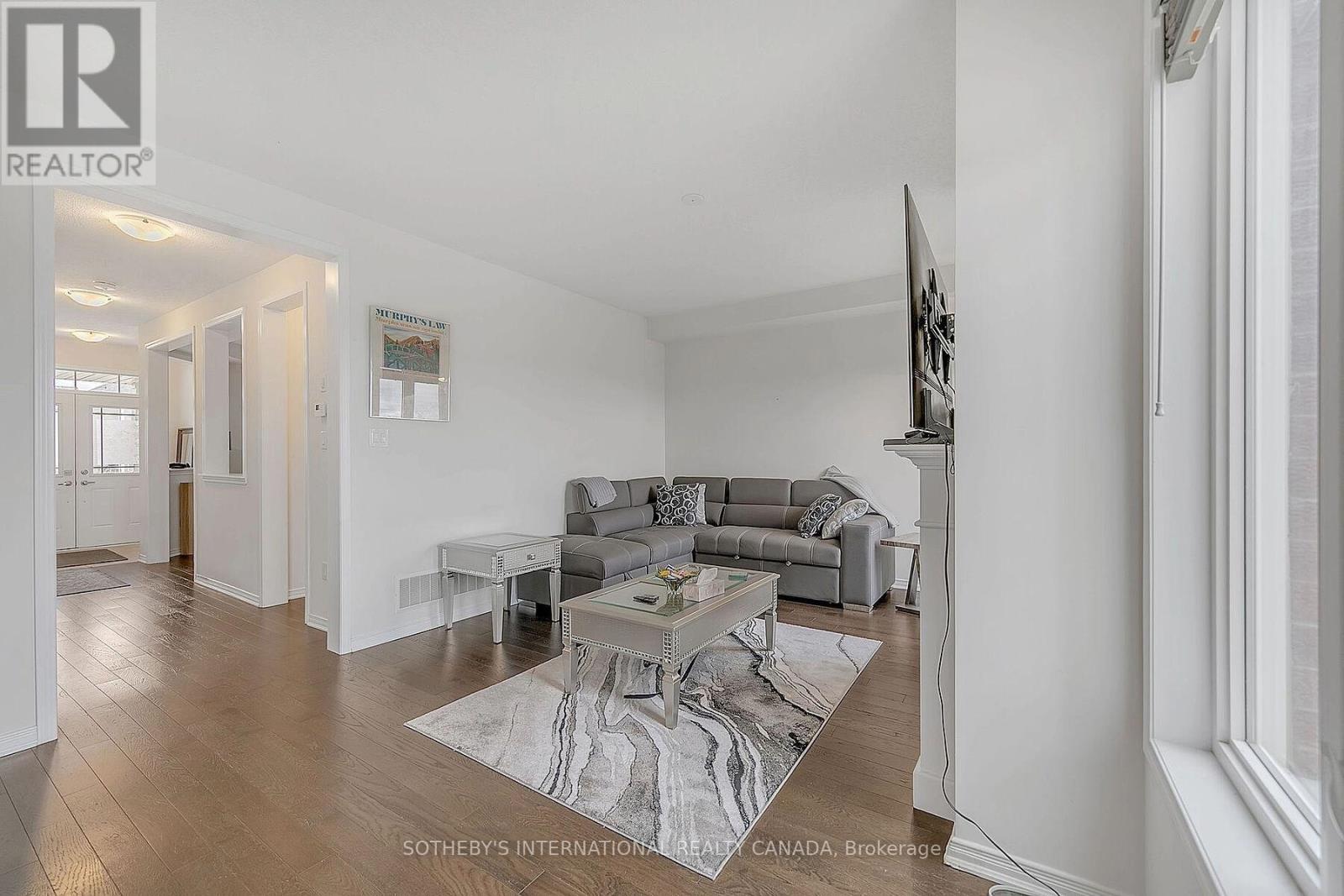 238 Dolman Street, Woolwich, Ontario  N0B 1M0 - Photo 12 - X12537618