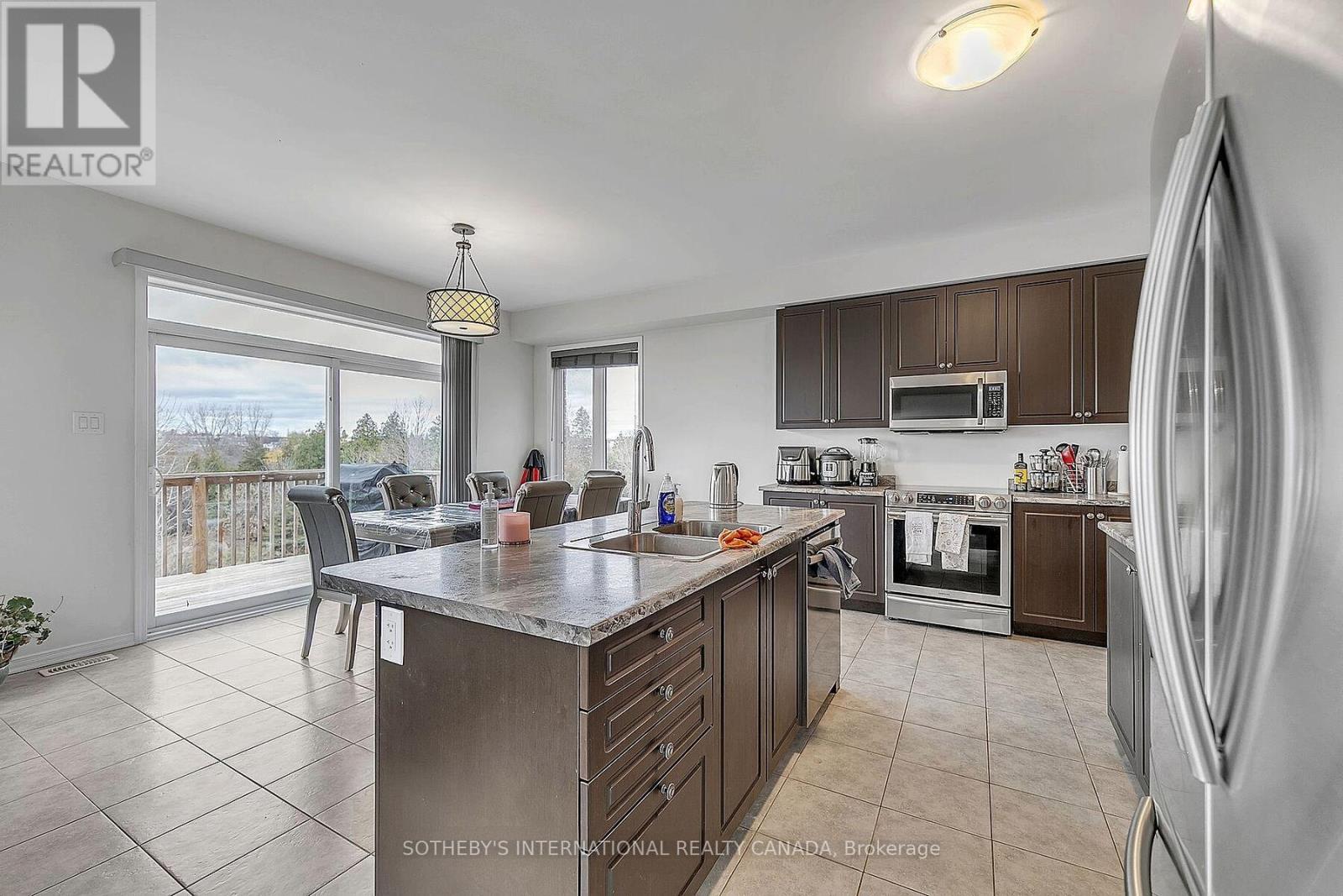 238 Dolman Street, Woolwich, Ontario  N0B 1M0 - Photo 15 - X12537618