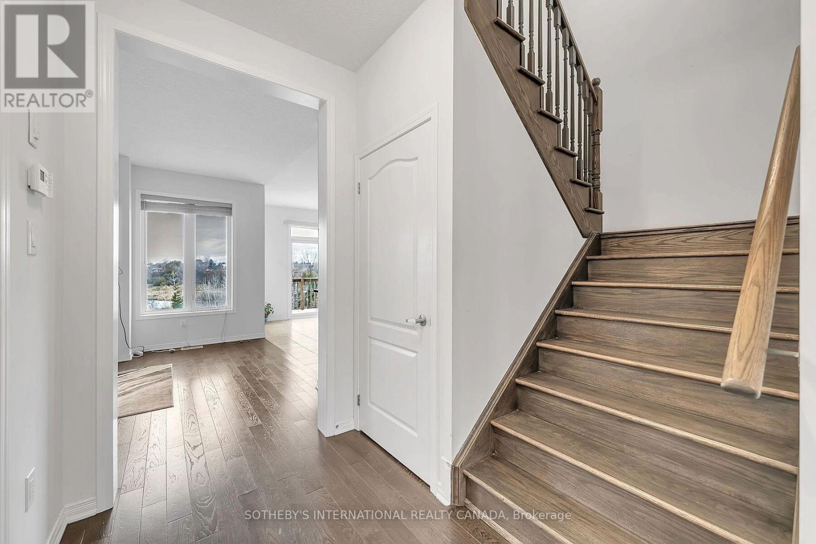 238 Dolman Street, Woolwich, Ontario  N0B 1M0 - Photo 7 - X12537618