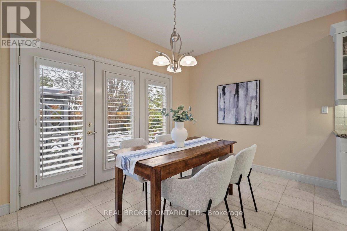 392 Deer Ridge Drive, Kitchener, Ontario  N2P 2S6 - Photo 10 - X12537622