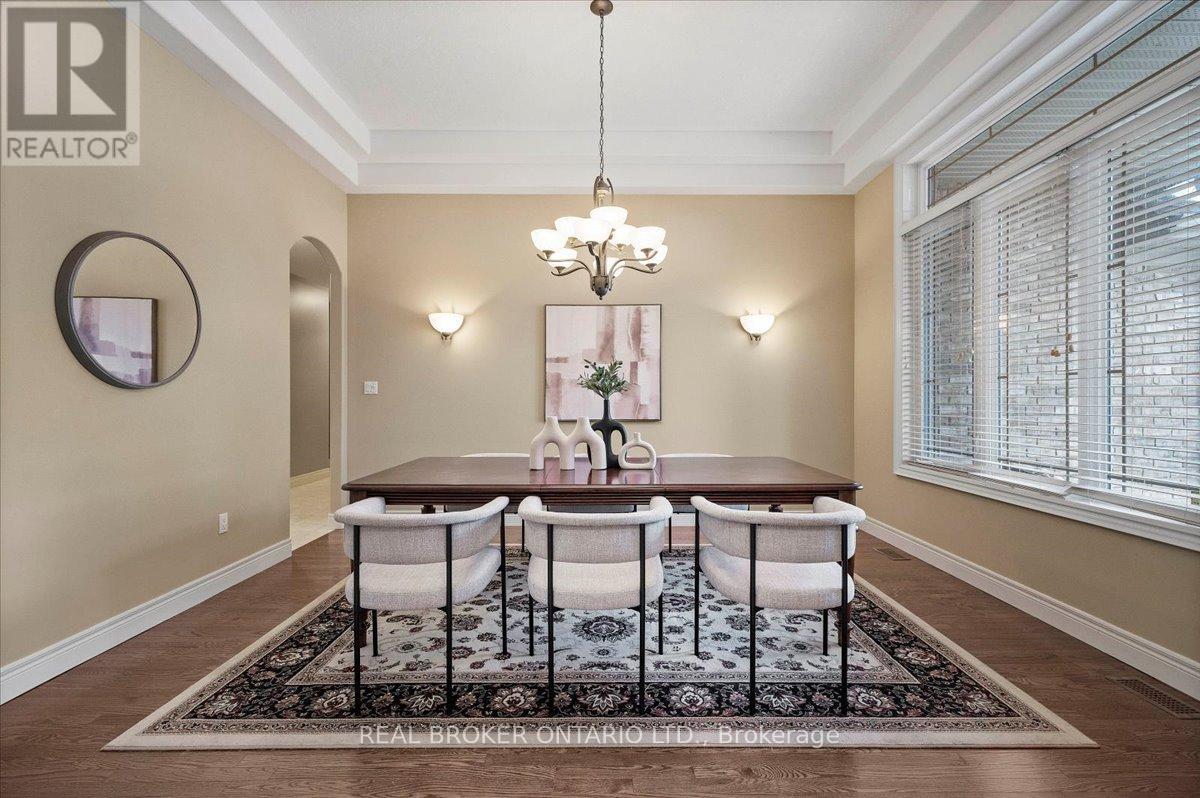 392 Deer Ridge Drive, Kitchener, Ontario  N2P 2S6 - Photo 12 - X12537622