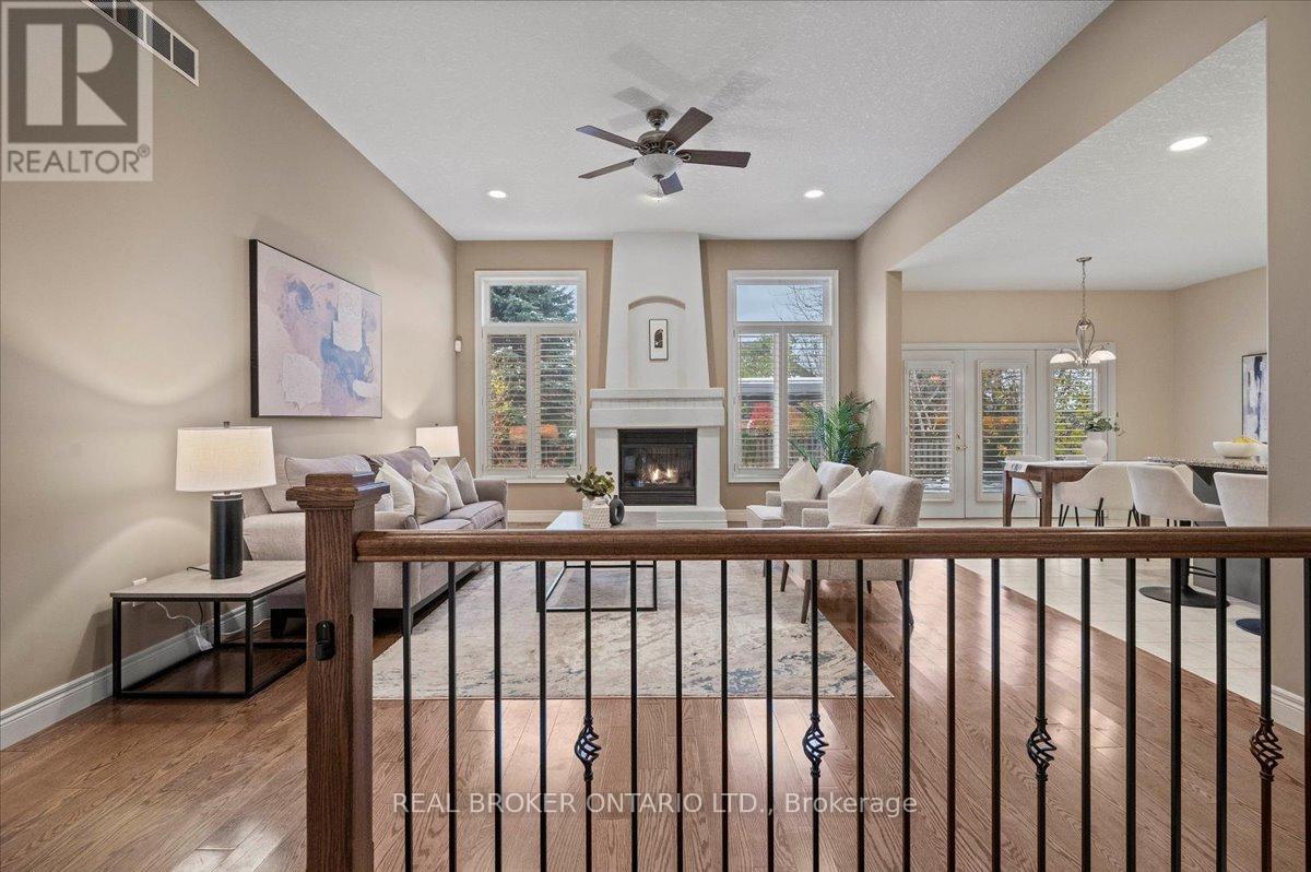 392 Deer Ridge Drive, Kitchener, Ontario  N2P 2S6 - Photo 14 - X12537622