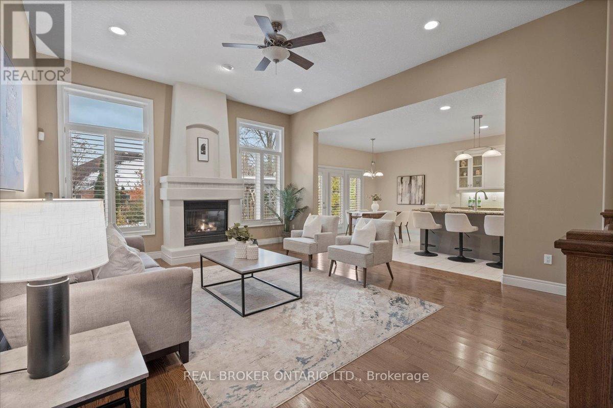 392 Deer Ridge Drive, Kitchener, Ontario  N2P 2S6 - Photo 15 - X12537622