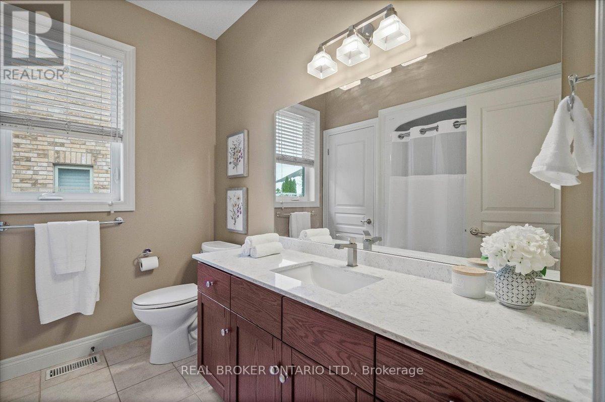 392 Deer Ridge Drive, Kitchener, Ontario  N2P 2S6 - Photo 24 - X12537622