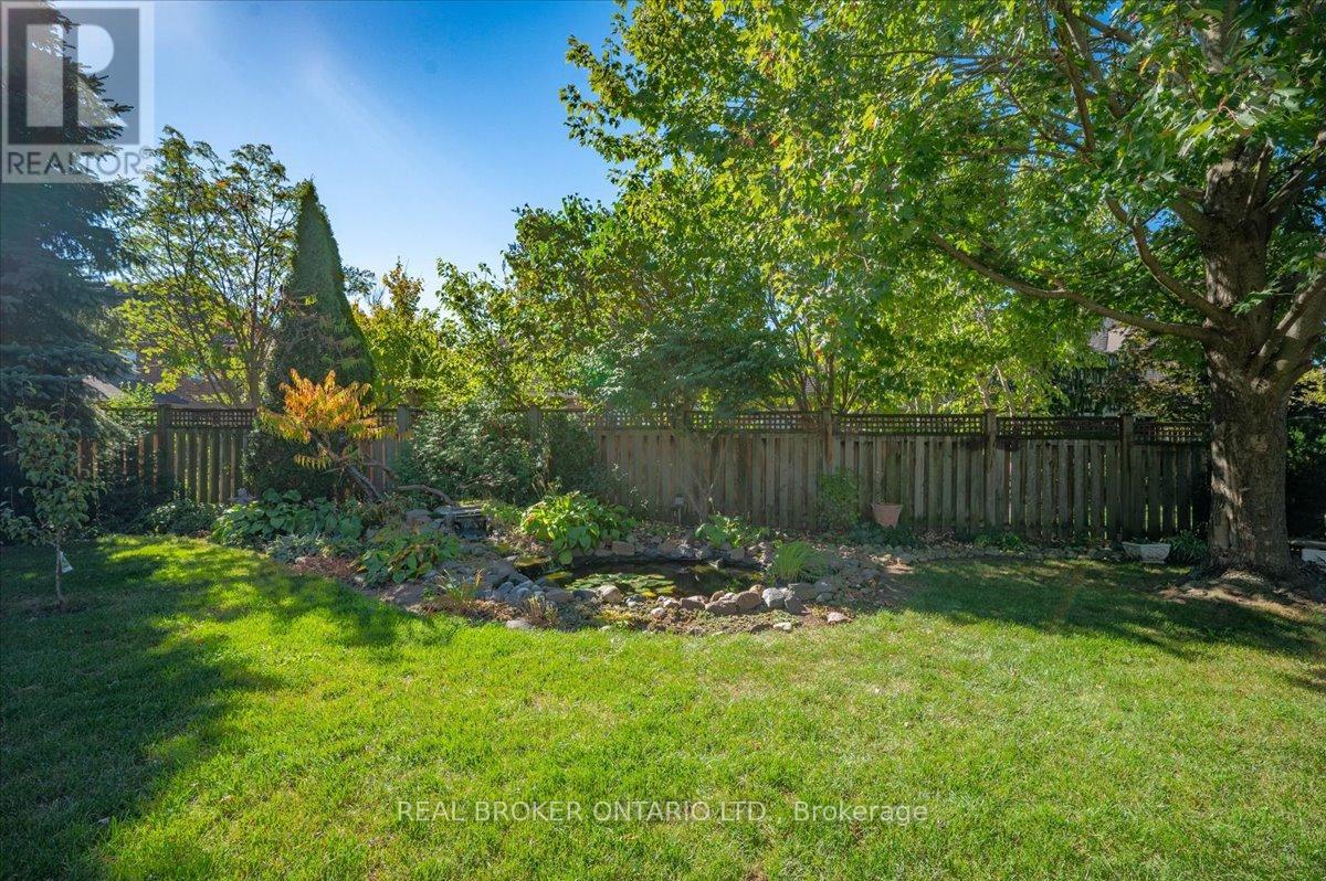 392 Deer Ridge Drive, Kitchener, Ontario  N2P 2S6 - Photo 40 - X12537622