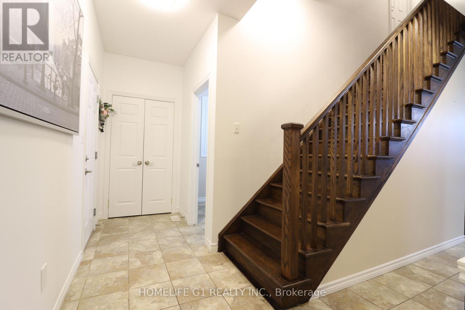 217 Drenters Court, Guelph/eramosa, Ontario  N0B 2K0 - Photo 11 - X12537674